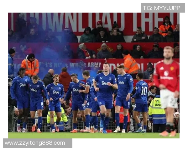 曼联与埃弗顿激战正酣最终比赛结果揭晓引发热议