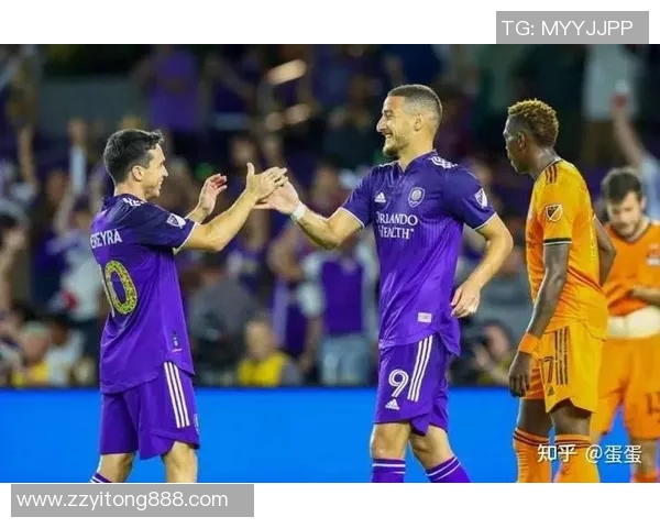 格雷米奥迎战红牛布拉争夺巴西联赛关键三分的激烈对决