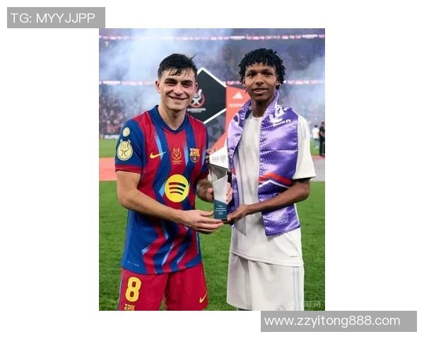 莱万领衔球队冲击新赛季冠军目标球迷期待他的精彩表现与进球盛宴